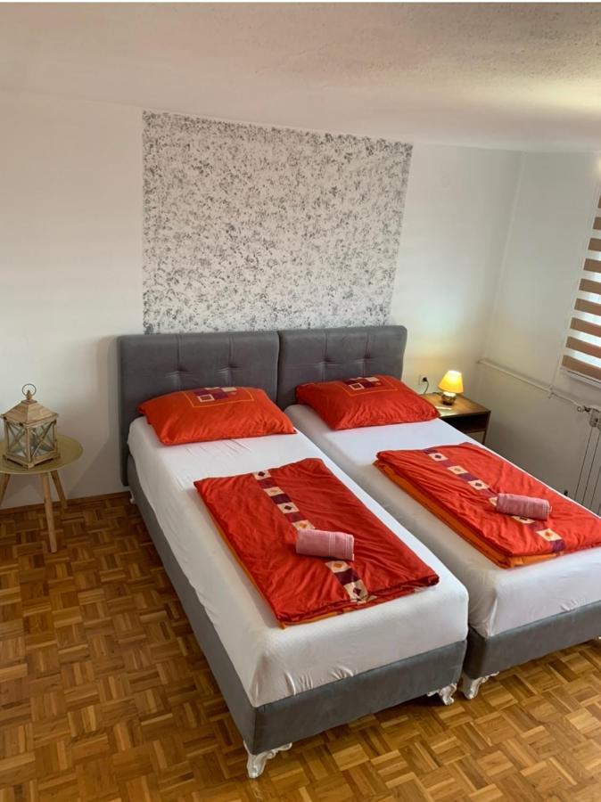Guest House Husejn Dubrave Gornje Esterno foto